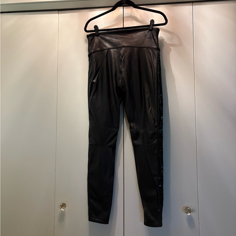 Black Sequin Leggings - Picture 3 of 3